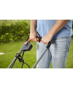 TAGLIAERBA ELETTRICO GARDENA "POWERMAX 1100/32" TAGLIO DA 32 CM 1100 W